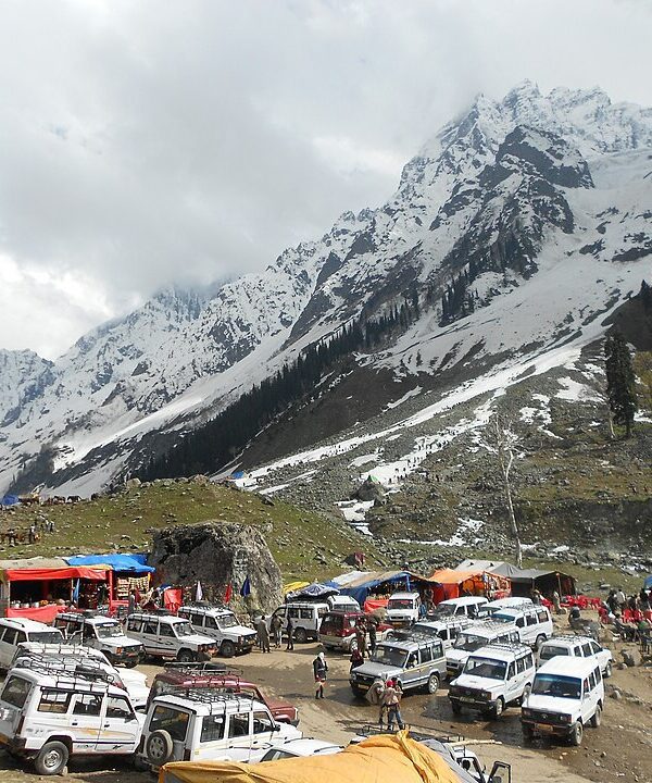 Thajiwas Glacier