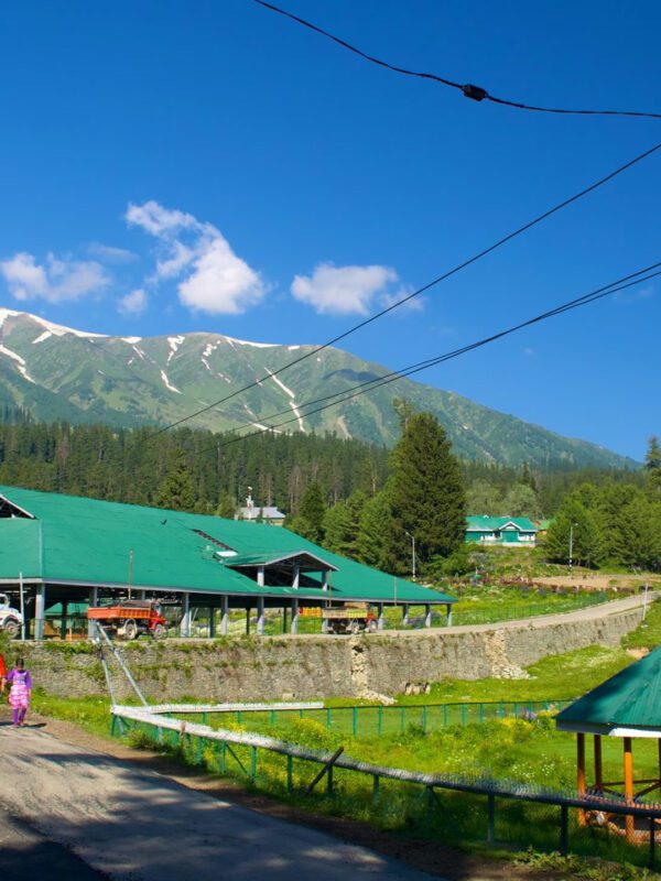 Gulmarg town